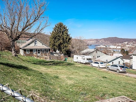 3rd image of 540 2nd St