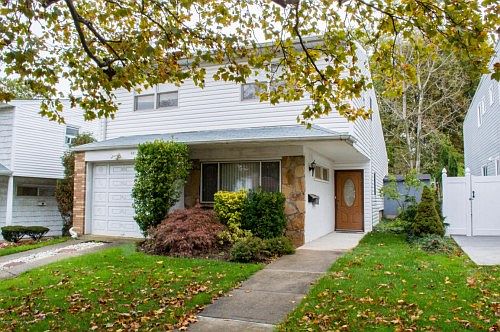 2nd image of 481 Mountainview Ave