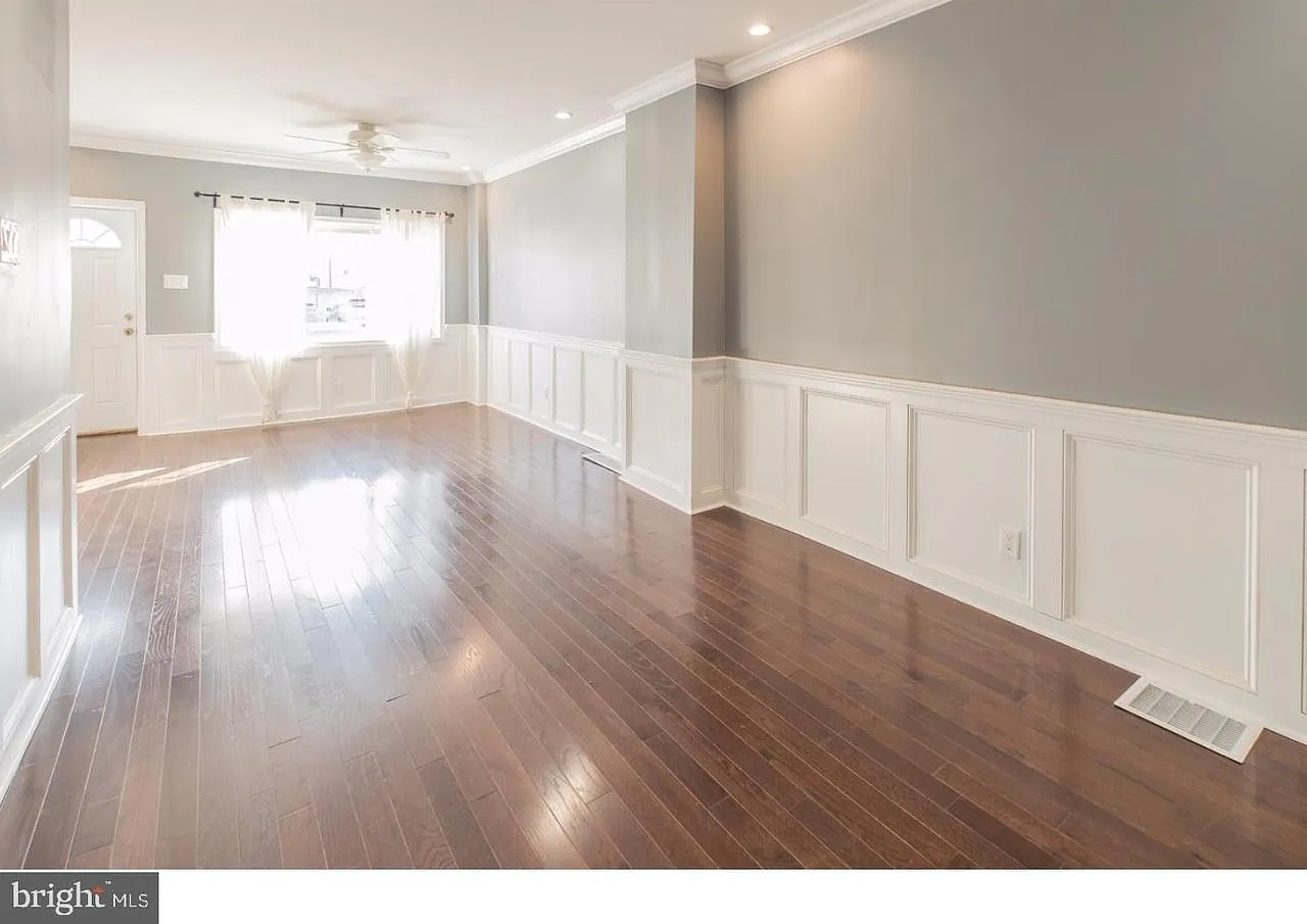 2604 E York St — Photo 4