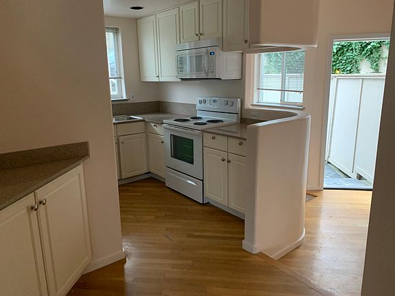 5th image of 6101 57th Ave NE
