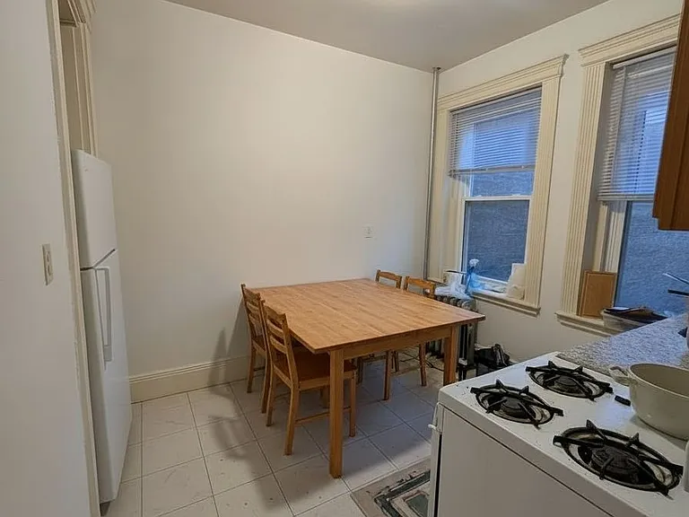 14 Westland Ave #1 — Photo 3