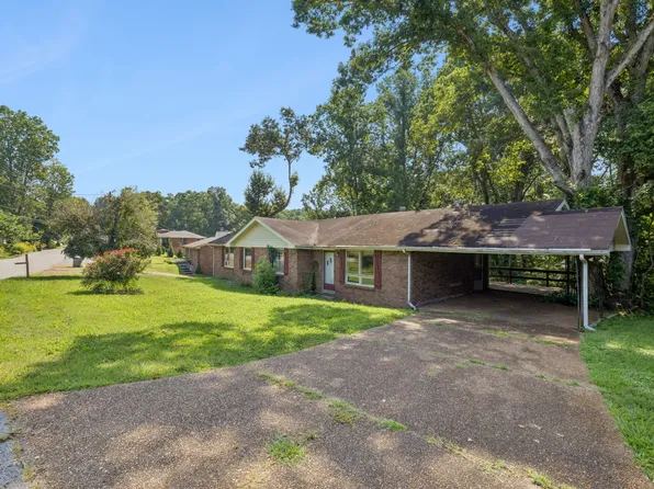 212 Stratton Blvd, Ashland City, TN 37015