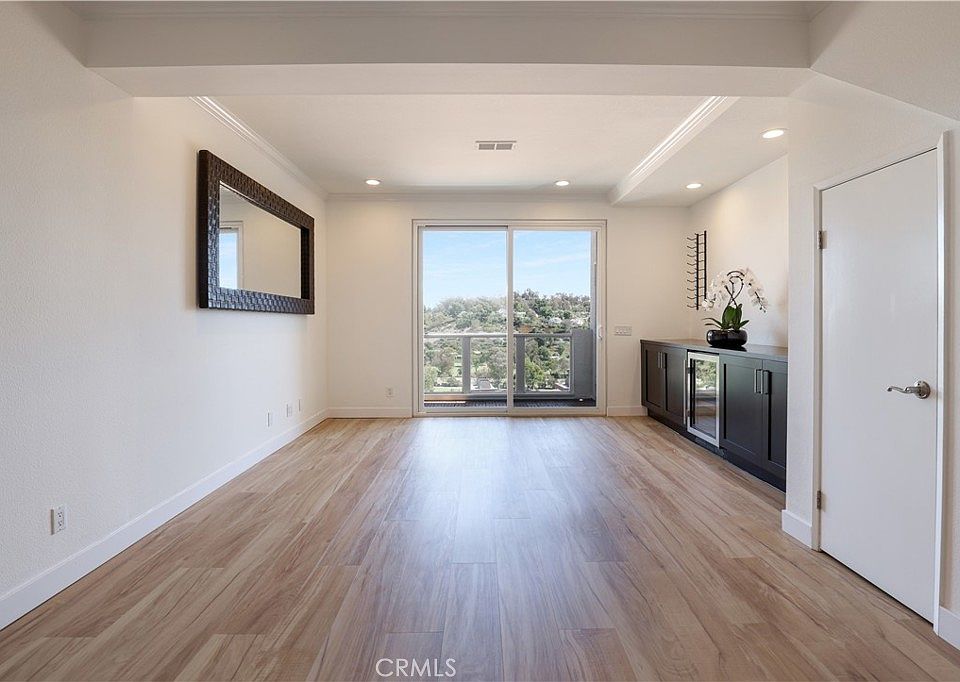 1st image of 30902 Club House Dr #3090211J