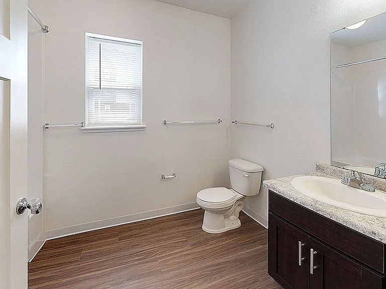Copper Creek Apartment Homes — Photo 30