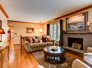 5532 70th St W, Edina, MN 55439