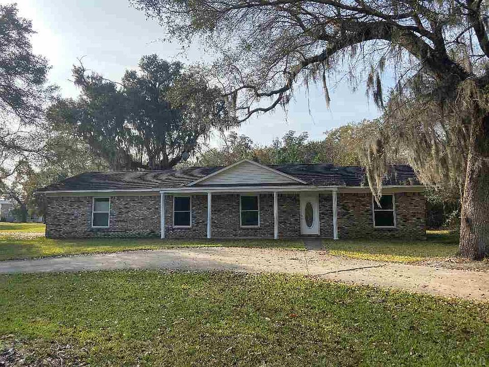 1st image of 4517 Lakeview Dr