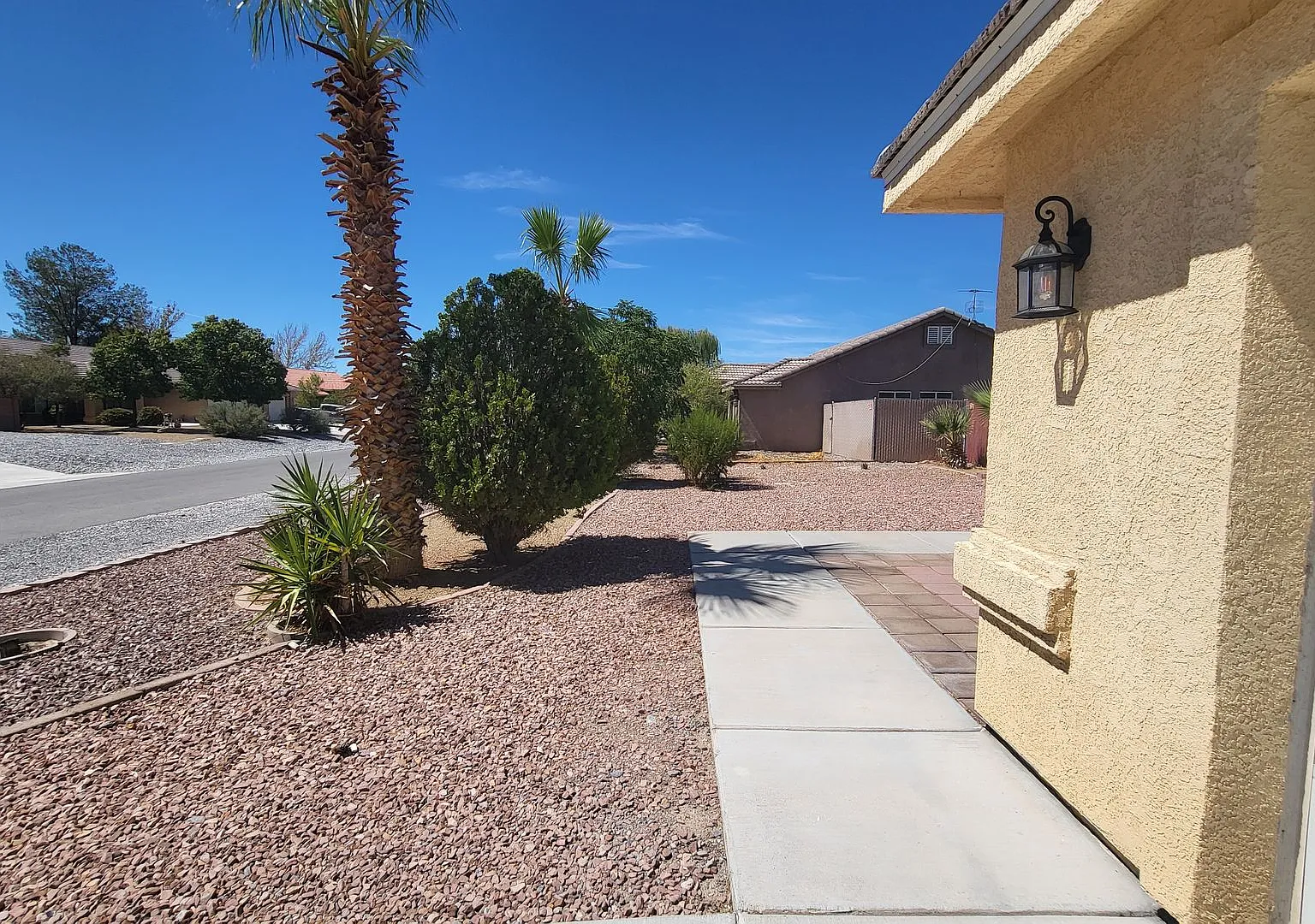 Artesia Hafen Ranch - Longmeadow Dr. — Photo 3