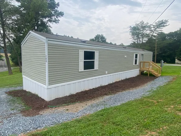 103 Kern Ct, Lawndale, NC 28090