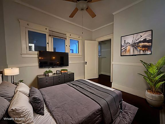 3rd image of 1065 E Ocean Blvd APT 2