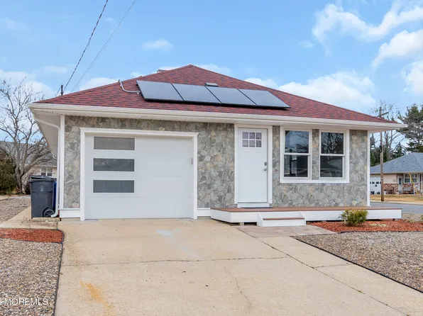 1738 Yorktowne Boulevard, Toms River, NJ 08753