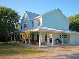 1128 Deer Trail Rd, Weimar, TX 78962