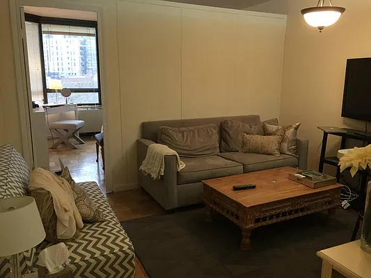 Rented by Keller Williams NYC | media 7