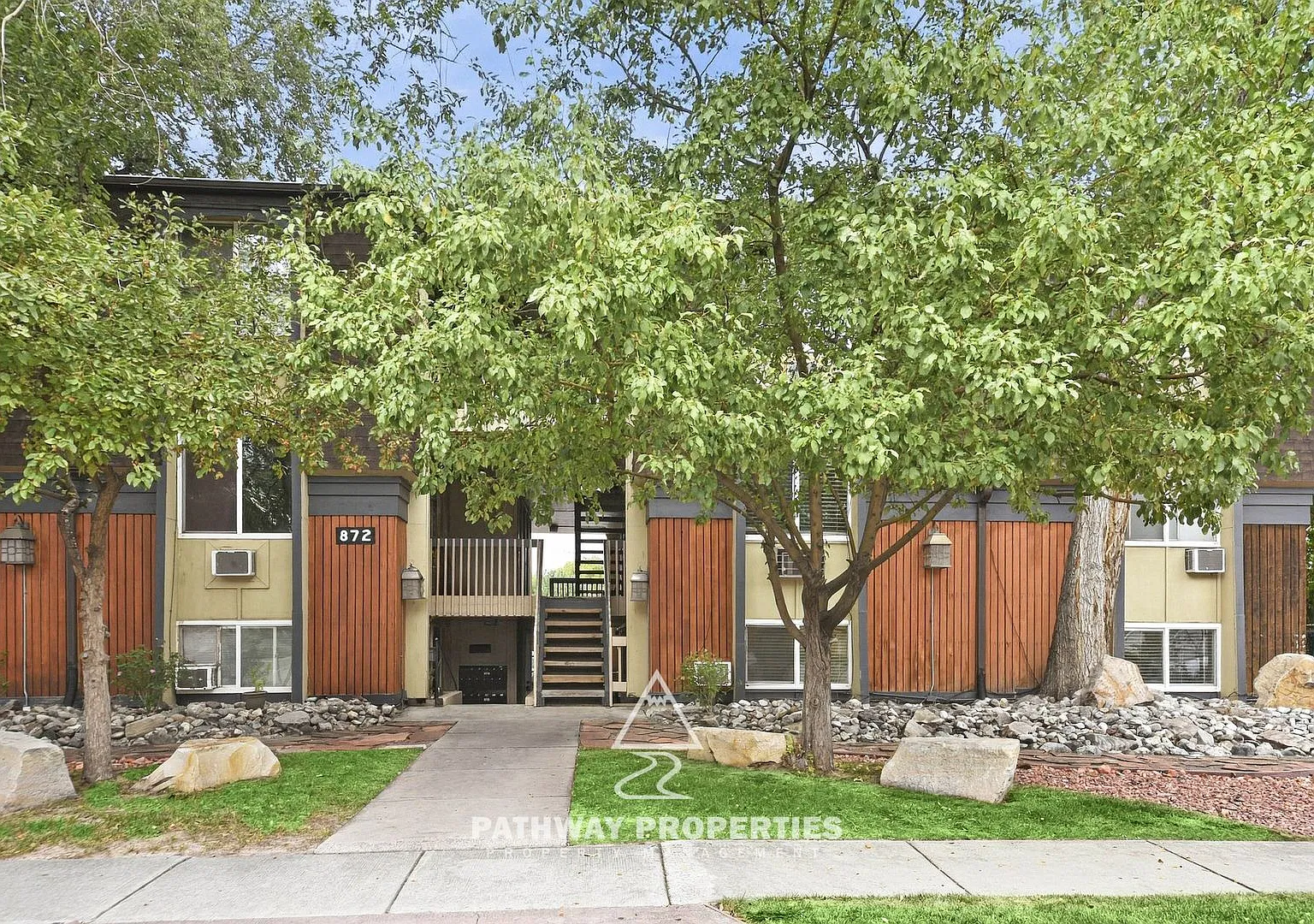 Riviera West Apartments — Photo 4