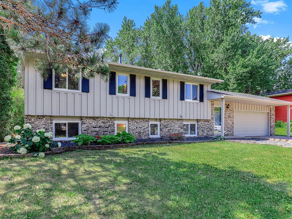 1st image of 2633 Skyview Ct