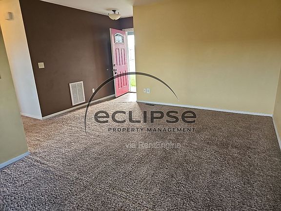 4th image of 2700 Moran Pl