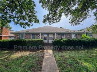 4327 Sterling Ave, Kansas City, MO 64133