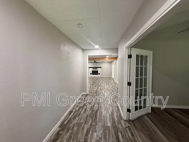 3425 S 114th East Ave — Photo 2
