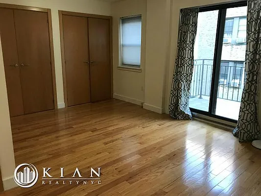 Rented by Kian Realty | media 42