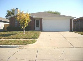 6105 King William Dr, Arlington, TX 76018