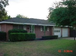 812 6th Ave NW, Ardmore, OK 73401