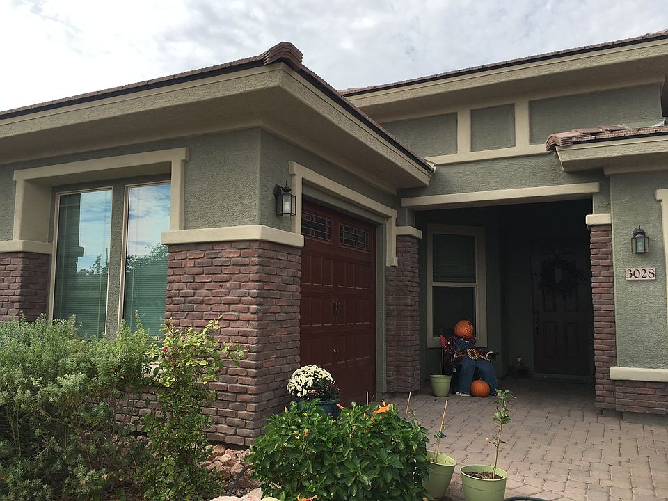 Front Entry & Single Garage