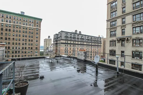 Rented by Keller Williams NYC | media 66