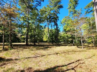 136 Sandy Point Dr, Beaufort, NC 28516