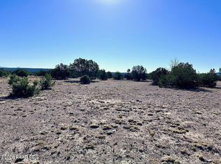 145 SW Reckless Ln, Ash Fork, AZ 86320