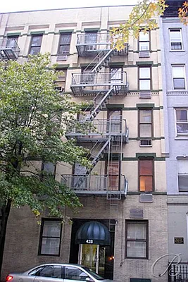 Rented by Bellmarc Realty | media 30