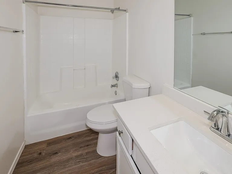 4124 E Anderson Dr — Photo 13