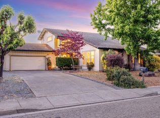 6089 Dinah Ct, Rohnert Park, CA 94928