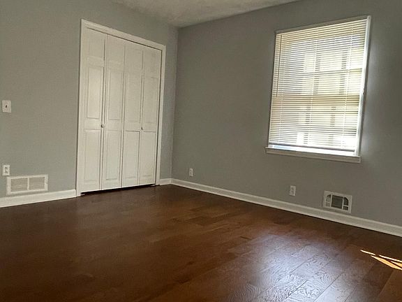 2nd image of 134C Franjoy Ln