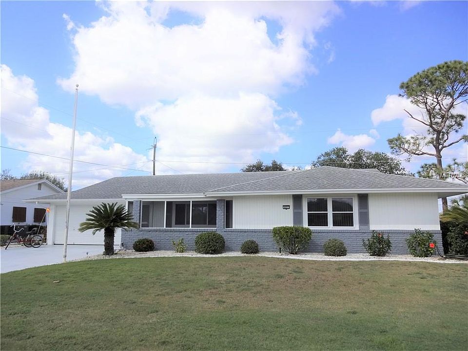 1st image of 827 Fox Hills Dr