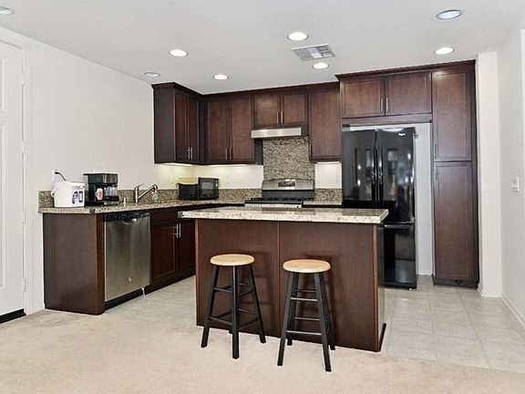 3rd image of 8978 Butternut Ln