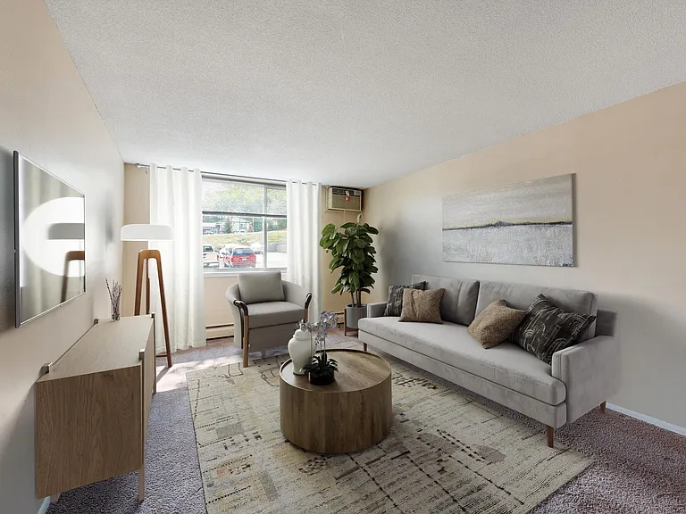 Shamrock Court Apartments — Photo 11