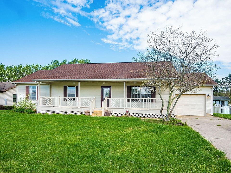 1st image of 76 Grant Dr