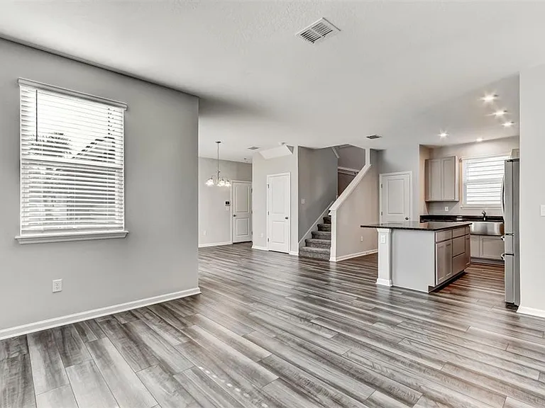 616 Palmetto Pl — Photo 3