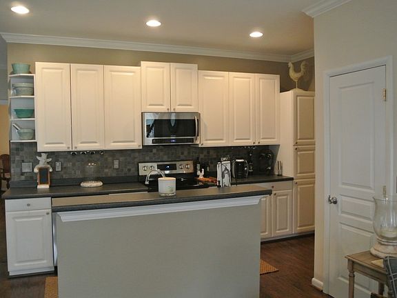 2nd image of 126 Lake Davidson Ln