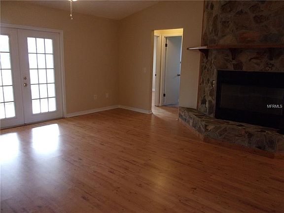 5th image of 2608 Sheffield Dr