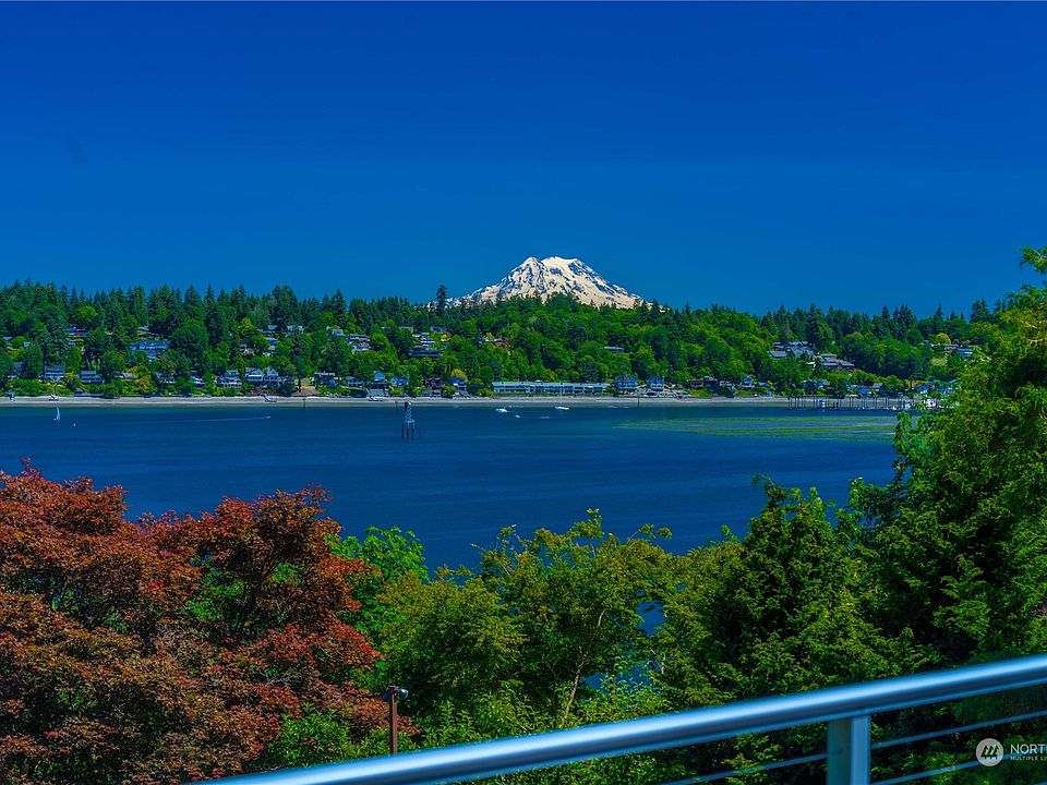 1st image of 2018 Harbor View Drive NW
