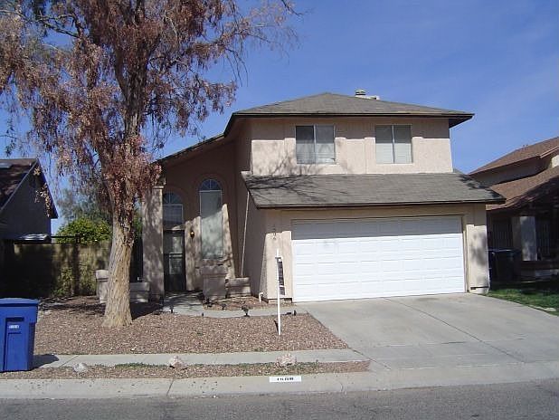 2nd image of 1506 W Stockwell Pl