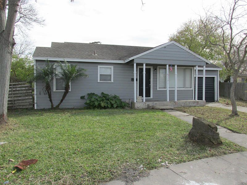 1st image of 2838 Willard St