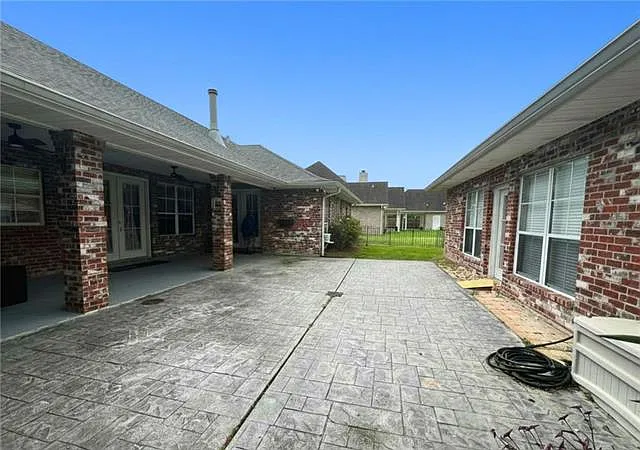 121 Sunflower Rd — Photo 36