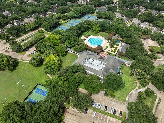 4th image of 1615 Monvale Ln