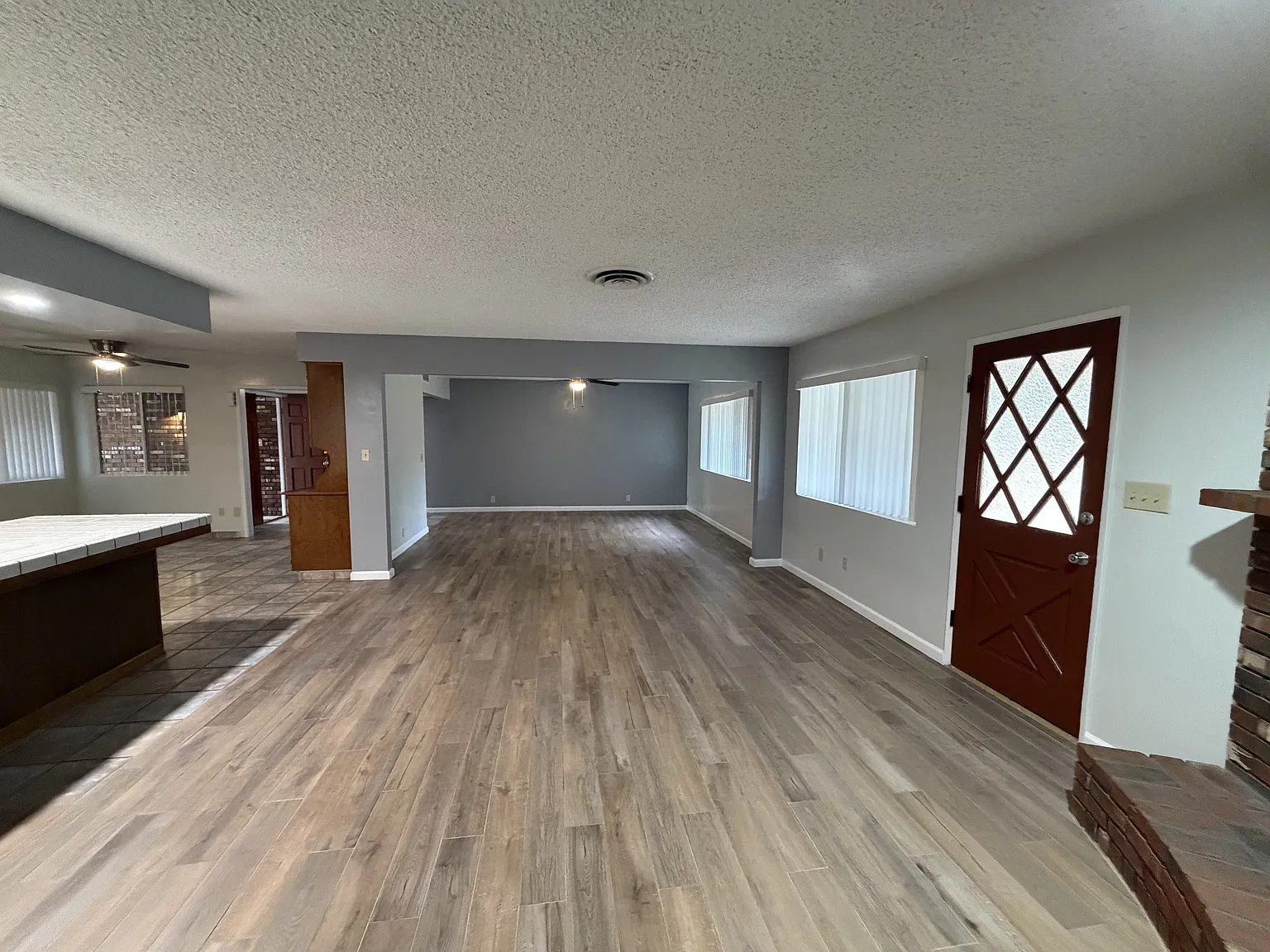 3 bed, 1867 sqft, $2,480 — Photo 3