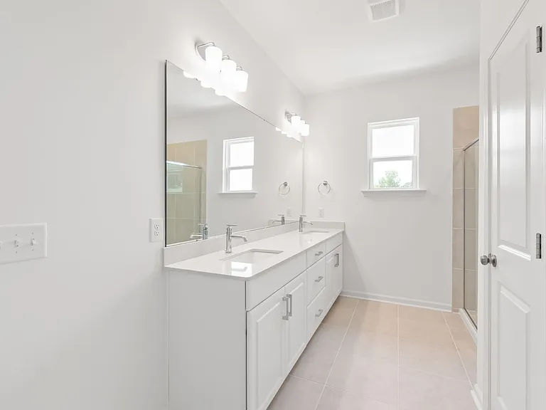 204 Silver Fleet Dr — Photo 26