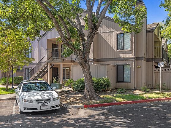 3rd image of 1801 Marshall Rd APT 503