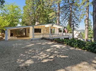 608 Kate Hayes St, Grass Valley, CA 95945