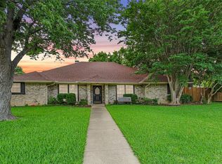 4041 Los Robles Dr, Plano, TX 75074