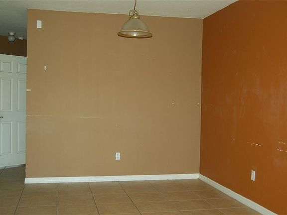 5th image of 489 Las Cortes Ln APT 201